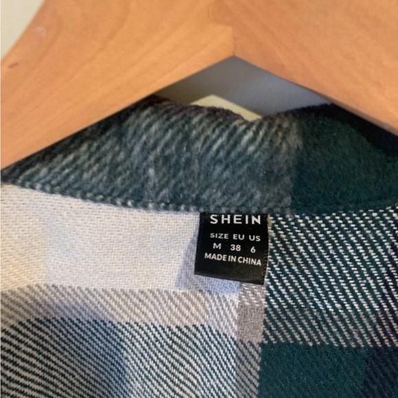 SHEIN Green and White Checkered Jacket Fall Outdoors - Picture 3 of 3